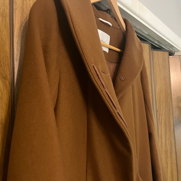 Aritzia: Wilfred Wool & Cashmere Cocoon Coat: Cigar Color/Golden Brown: Size XS - Picture 7 of 9